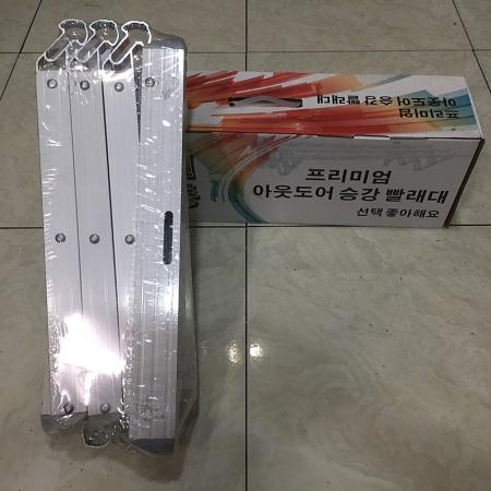Giàn phơi gắn tường xếp ngang Hàn Quốc K05