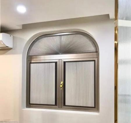 Rèm Tổ Ong trên kính cách nhiệt, cản sáng 100%