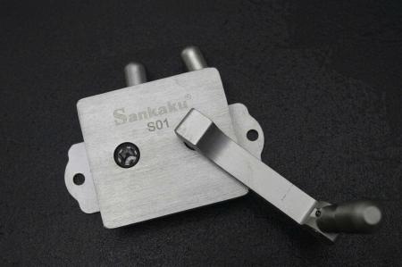 Giàn phơi gắn trần nhập khẩu Sankaku S01S01-bo-logo2